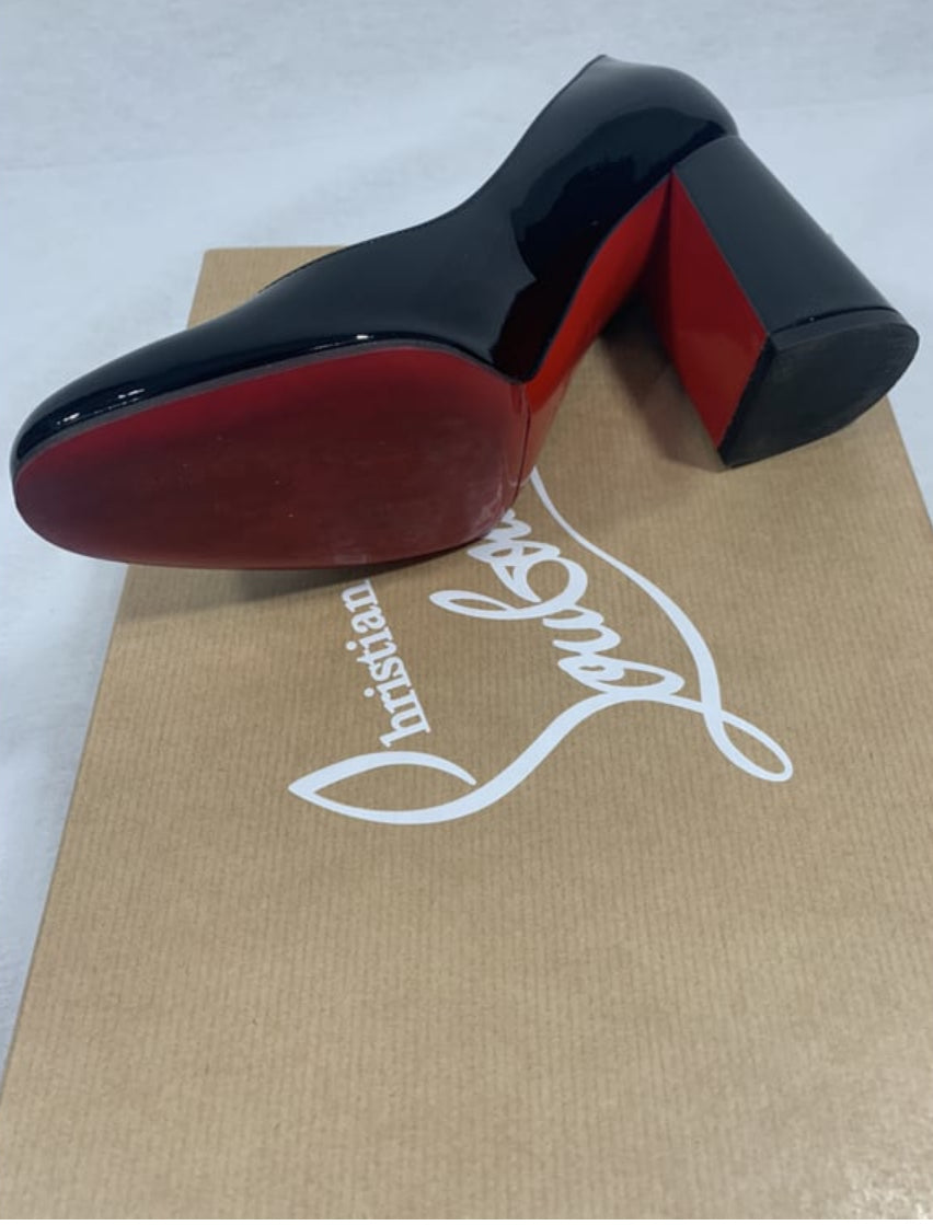 Christian Louboutin Heel Pump