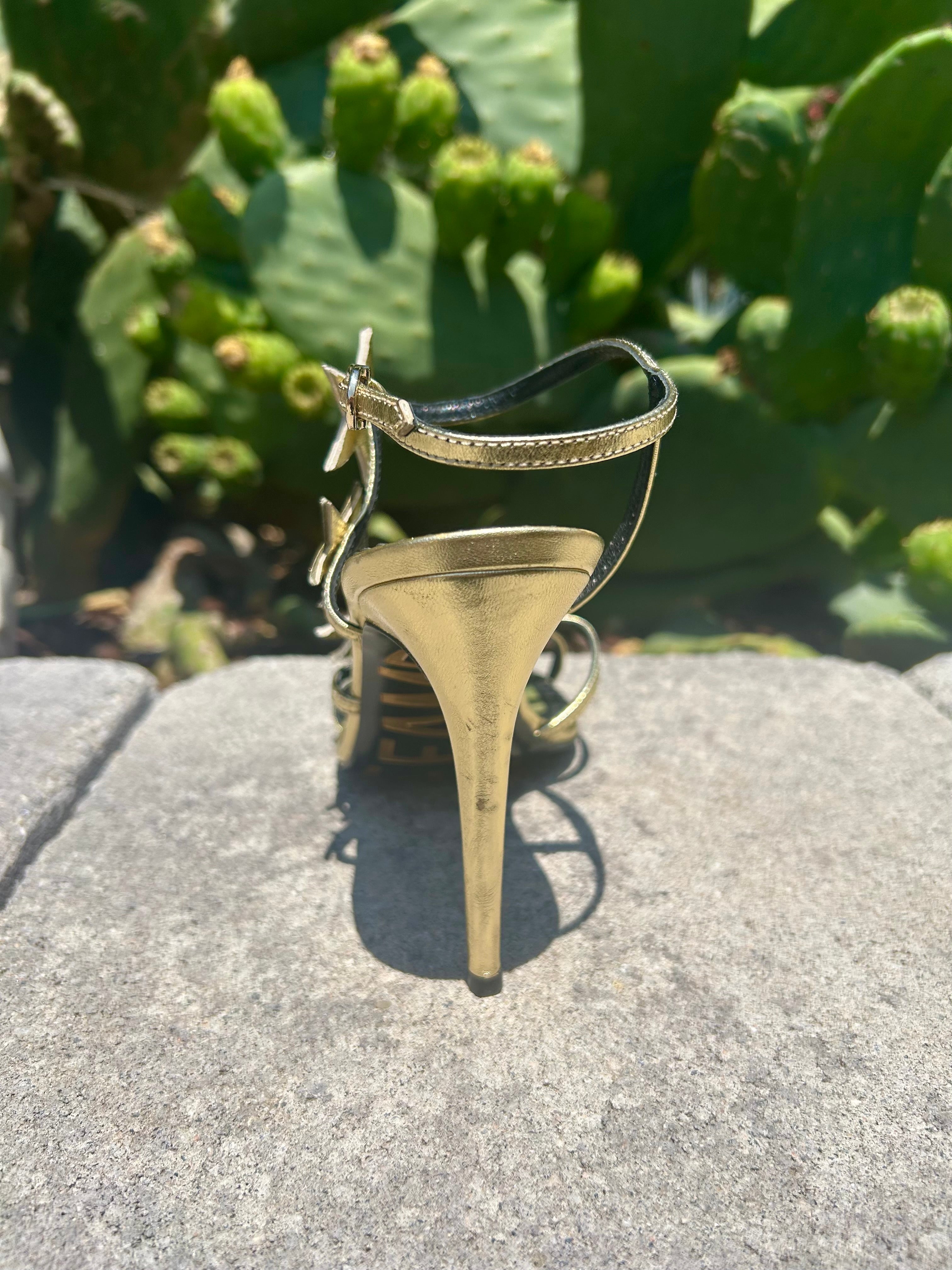 Valentino Walk Of Fame Heels Size 39